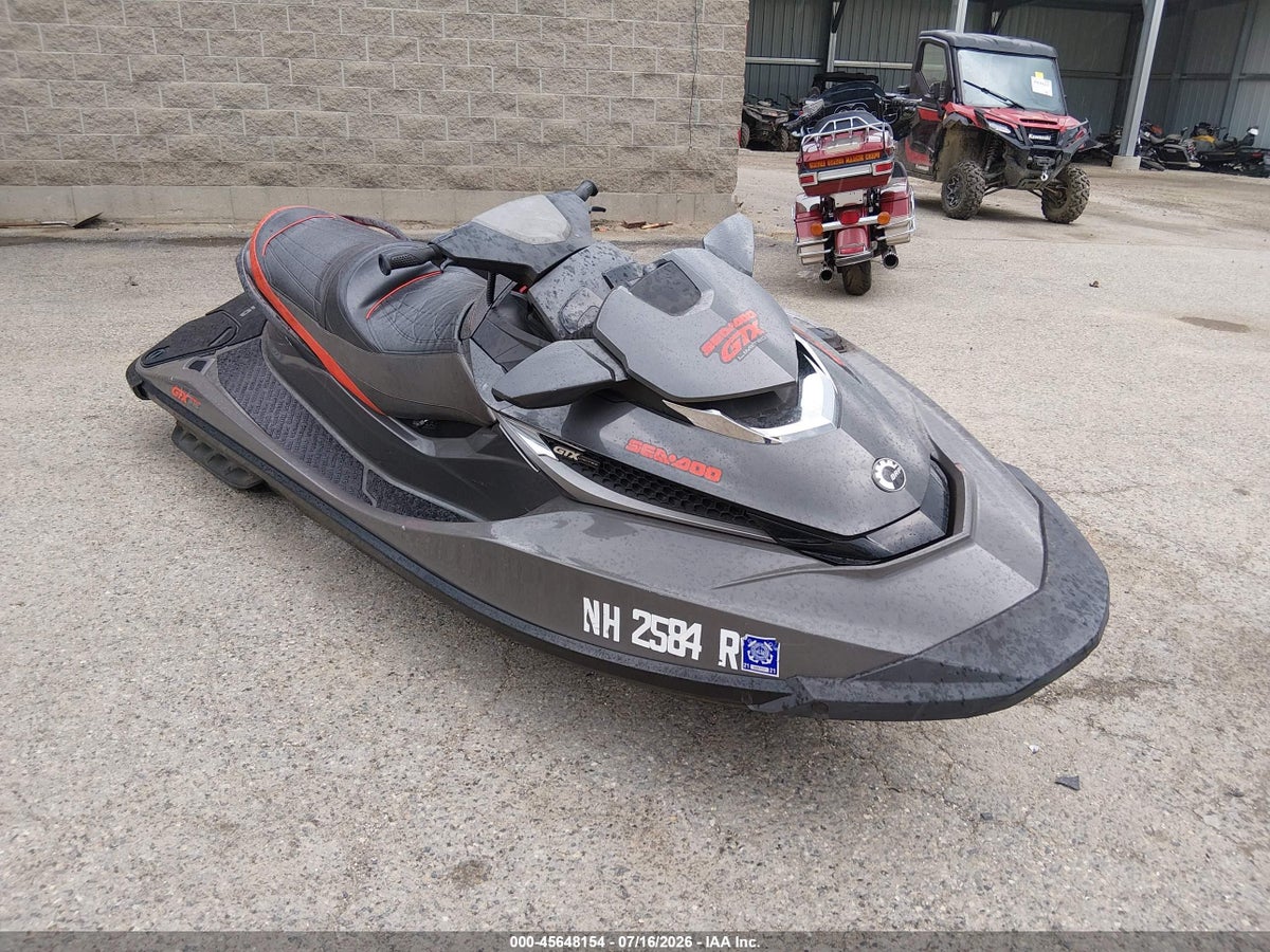 2014 SEADOO GTX 215