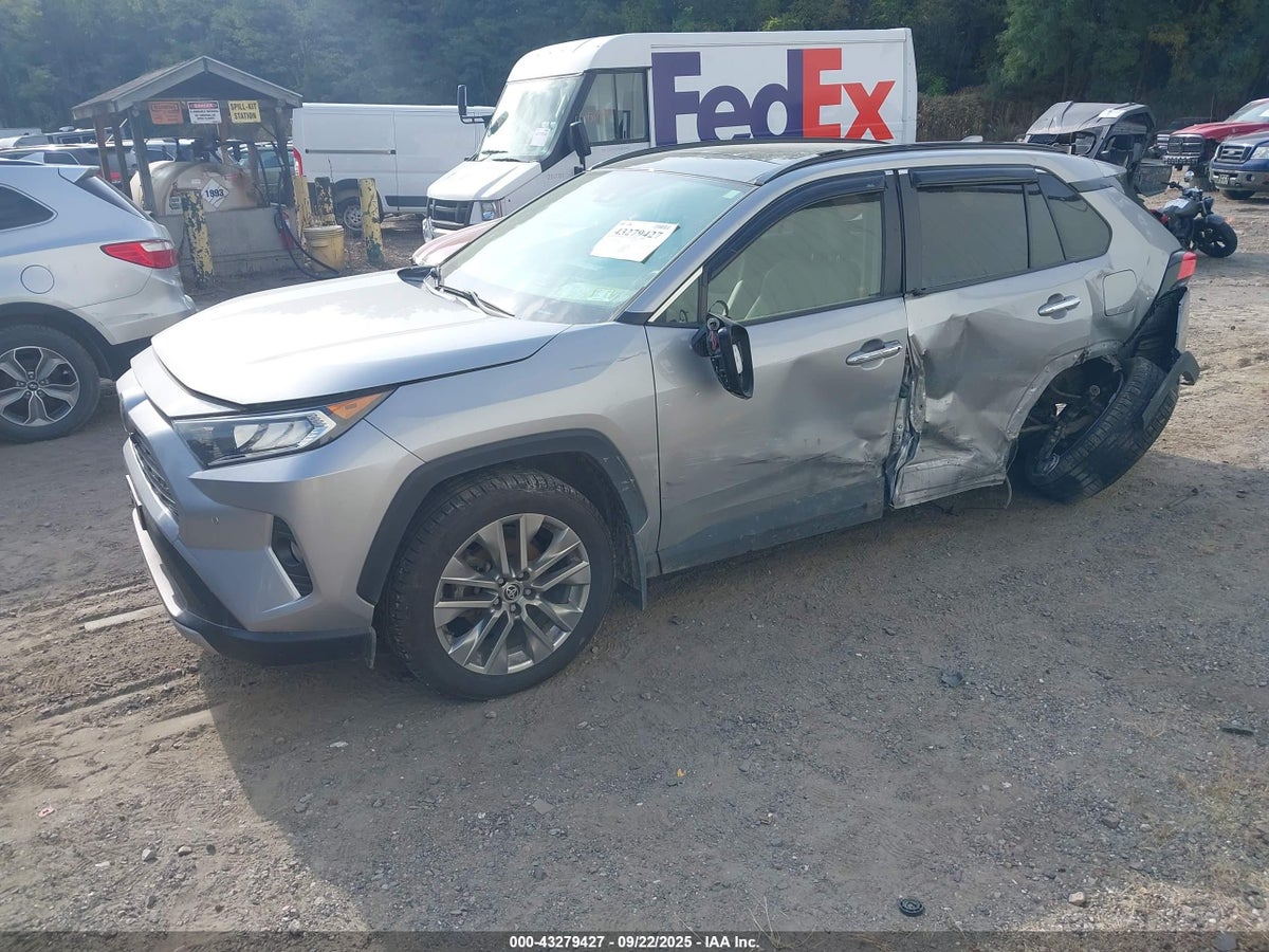 2021 TOYOTA RAV4 LIMITED — снимка 2