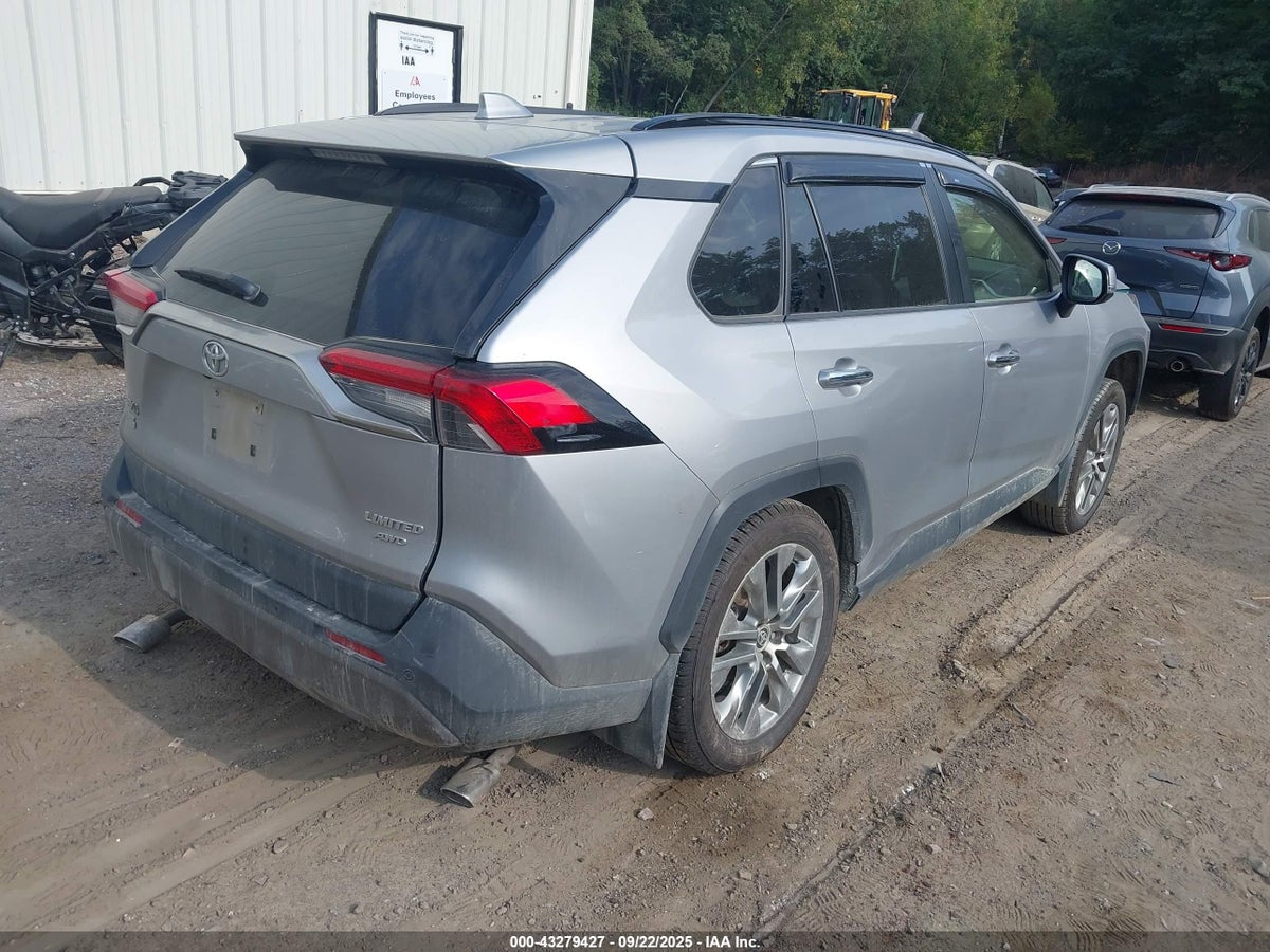 2021 TOYOTA RAV4 LIMITED — снимка 4
