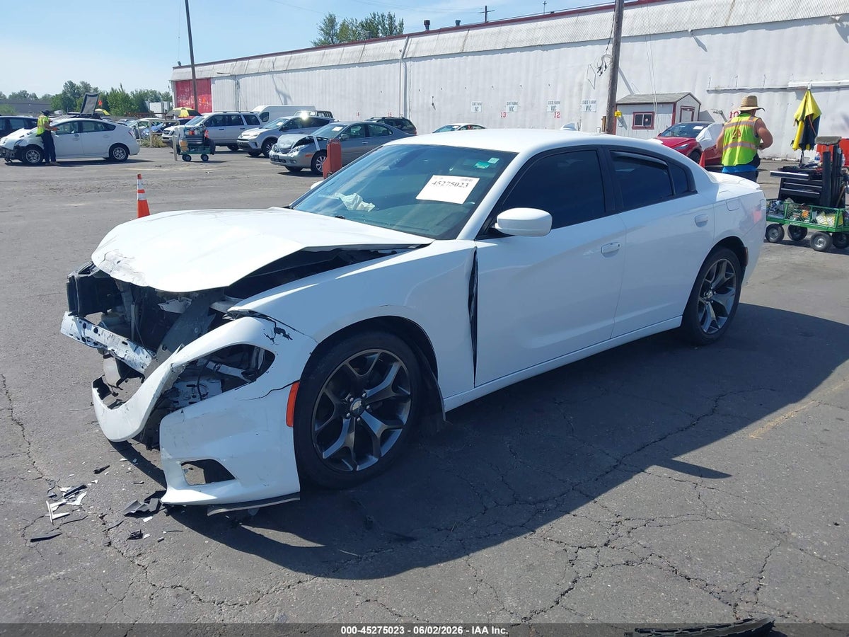 2015 DODGE CHARGER SXT — снимка 2