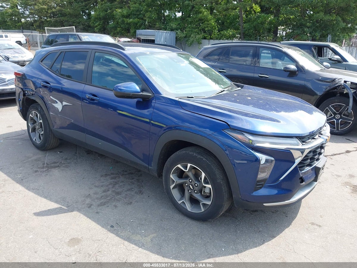 2024 CHEVROLET TRAX FWD LT