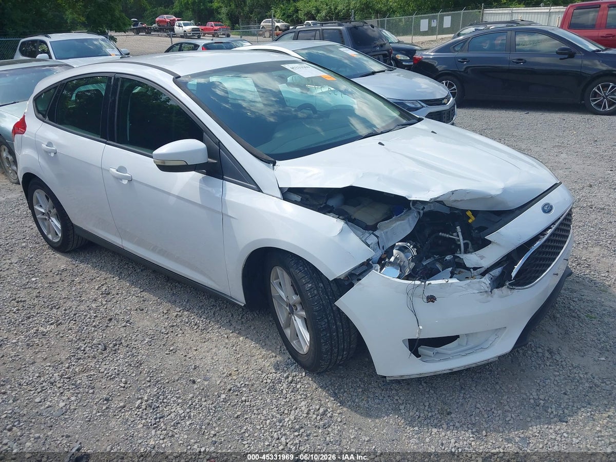 2017 FORD FOCUS SE