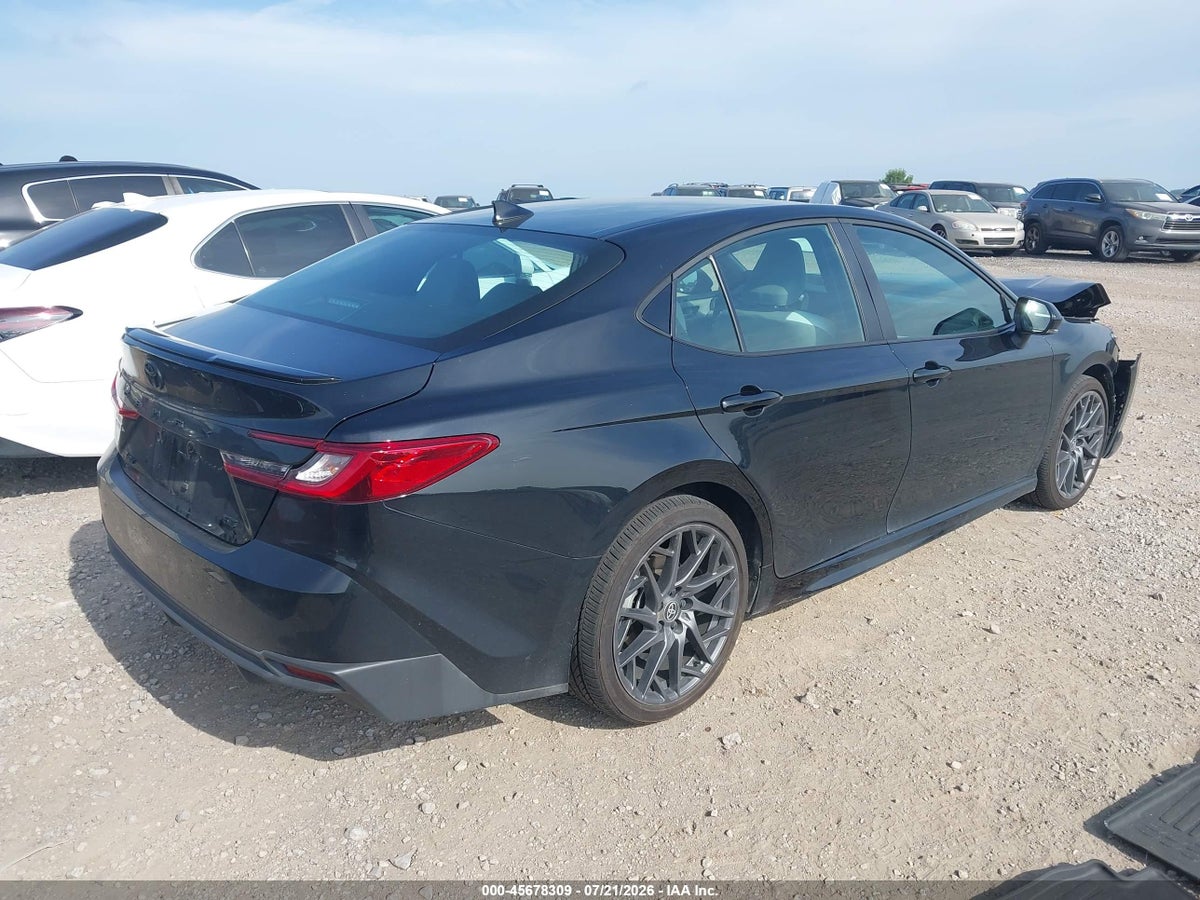 2025 TOYOTA CAMRY SE — снимка 4