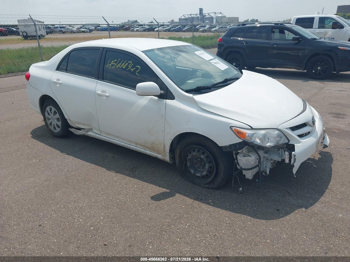 2011 TOYOTA COROLLA LE