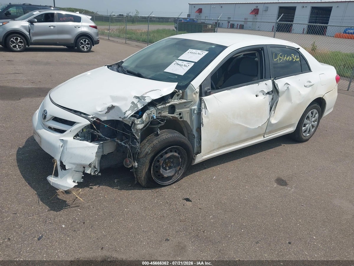 2011 TOYOTA COROLLA LE — снимка 2