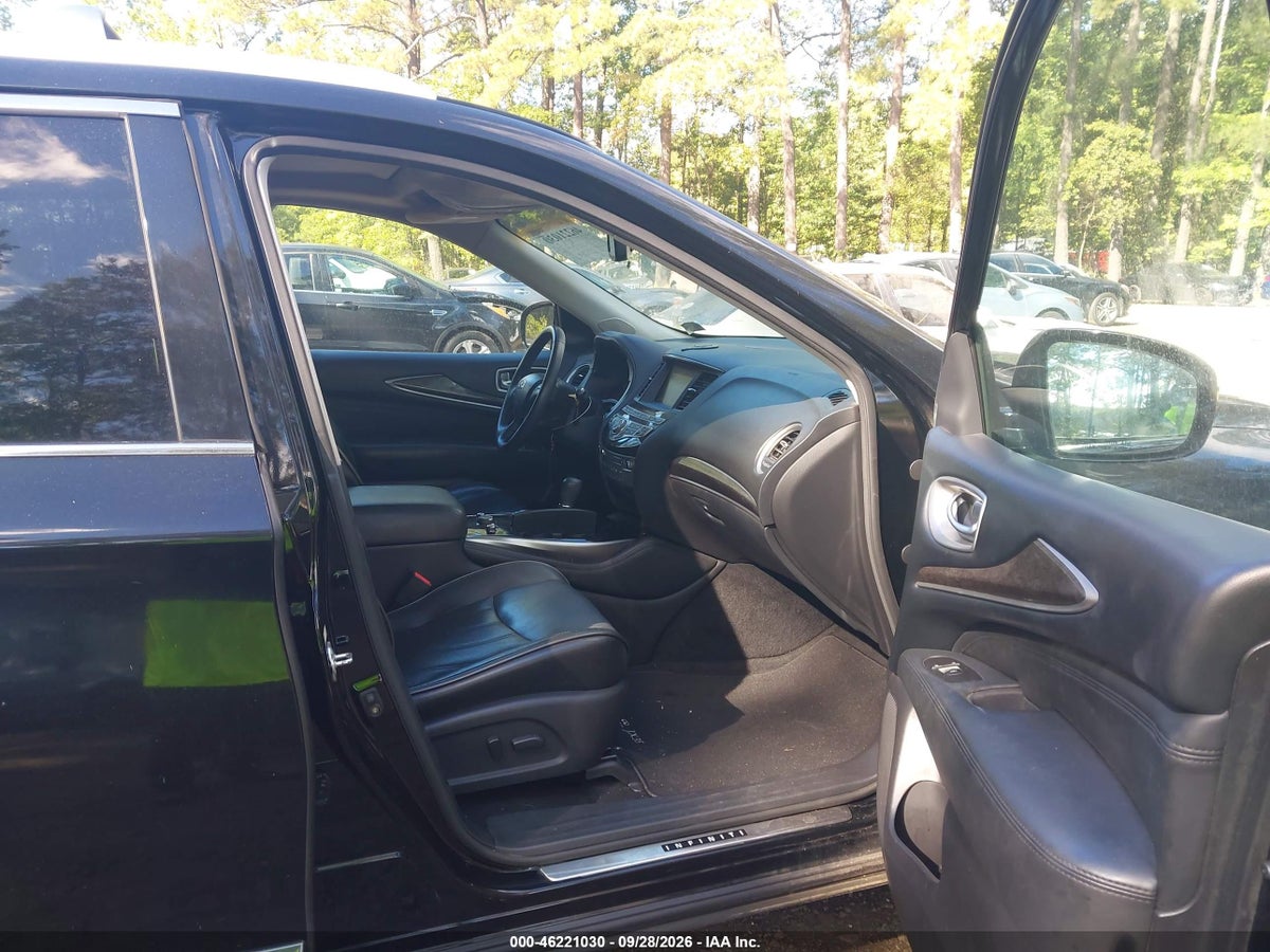 2013 INFINITI JX35 — photo 5