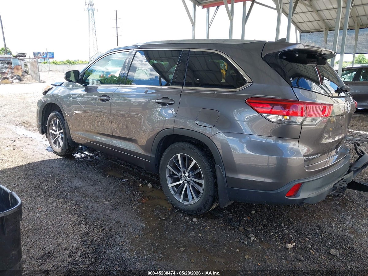 2018 TOYOTA HIGHLANDER XLE — снимка 3