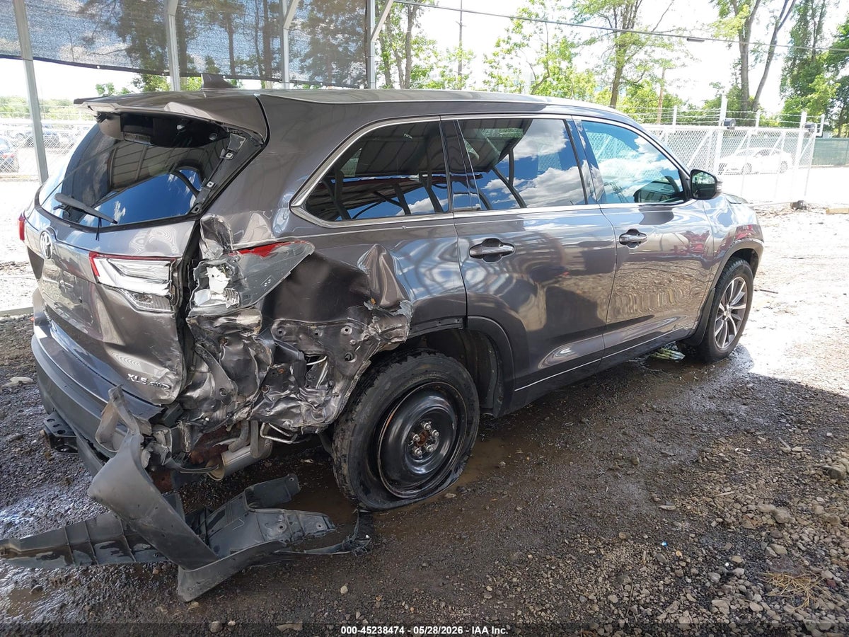 2018 TOYOTA HIGHLANDER XLE — снимка 4
