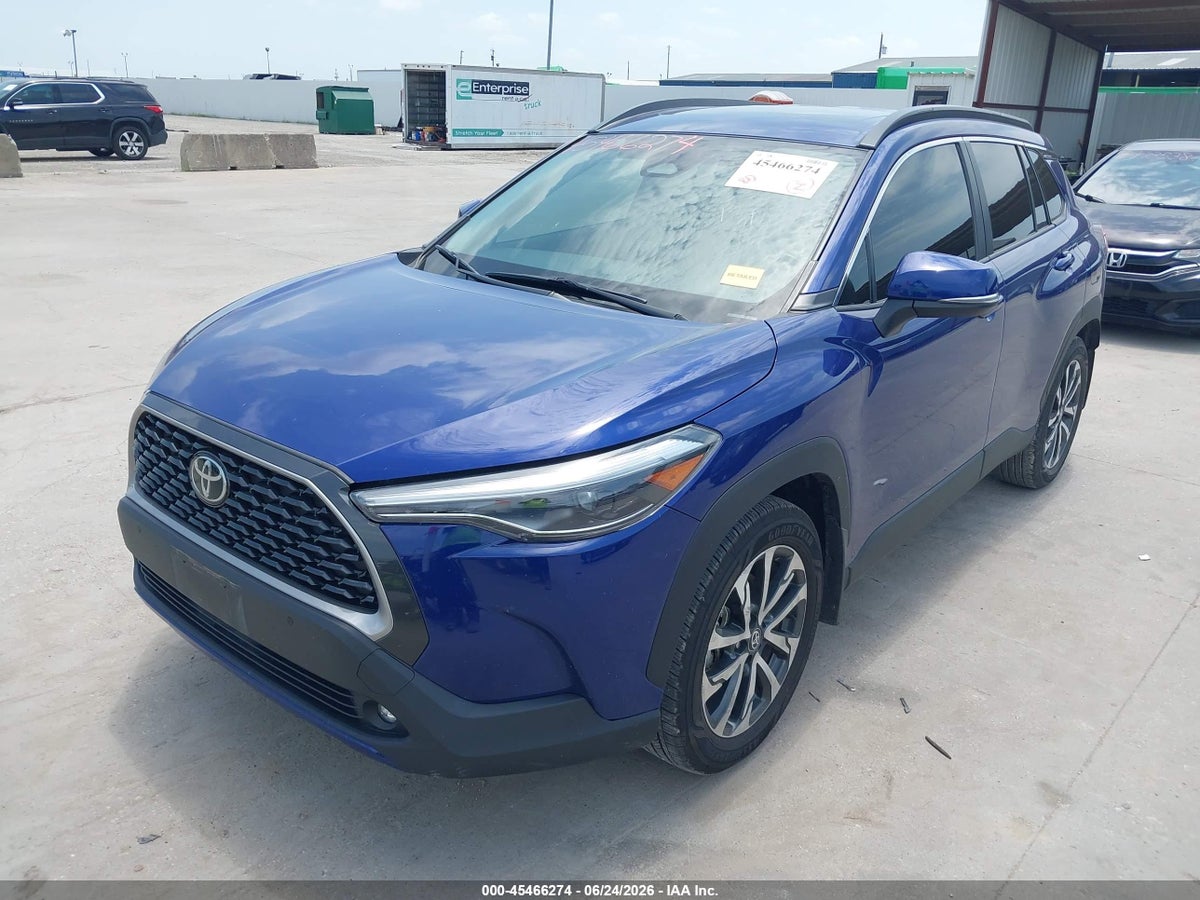 2023 TOYOTA COROLLA CROSS XLE — снимка 2