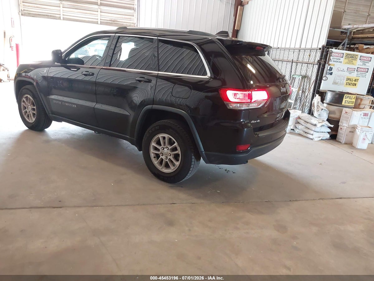 2019 JEEP GRAND CHEROKEE LAREDO E 4X4 — снимка 3