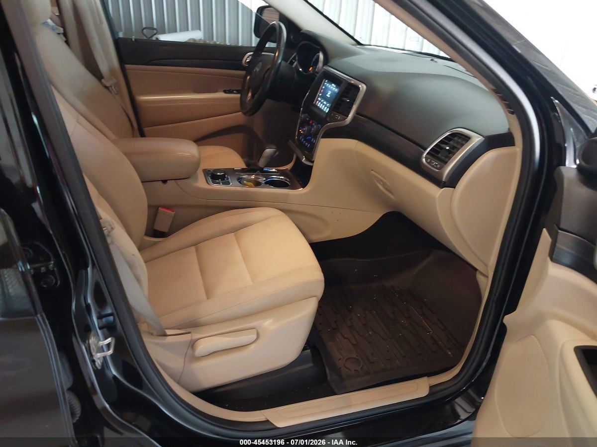 2019 JEEP GRAND CHEROKEE LAREDO E 4X4 — снимка 5