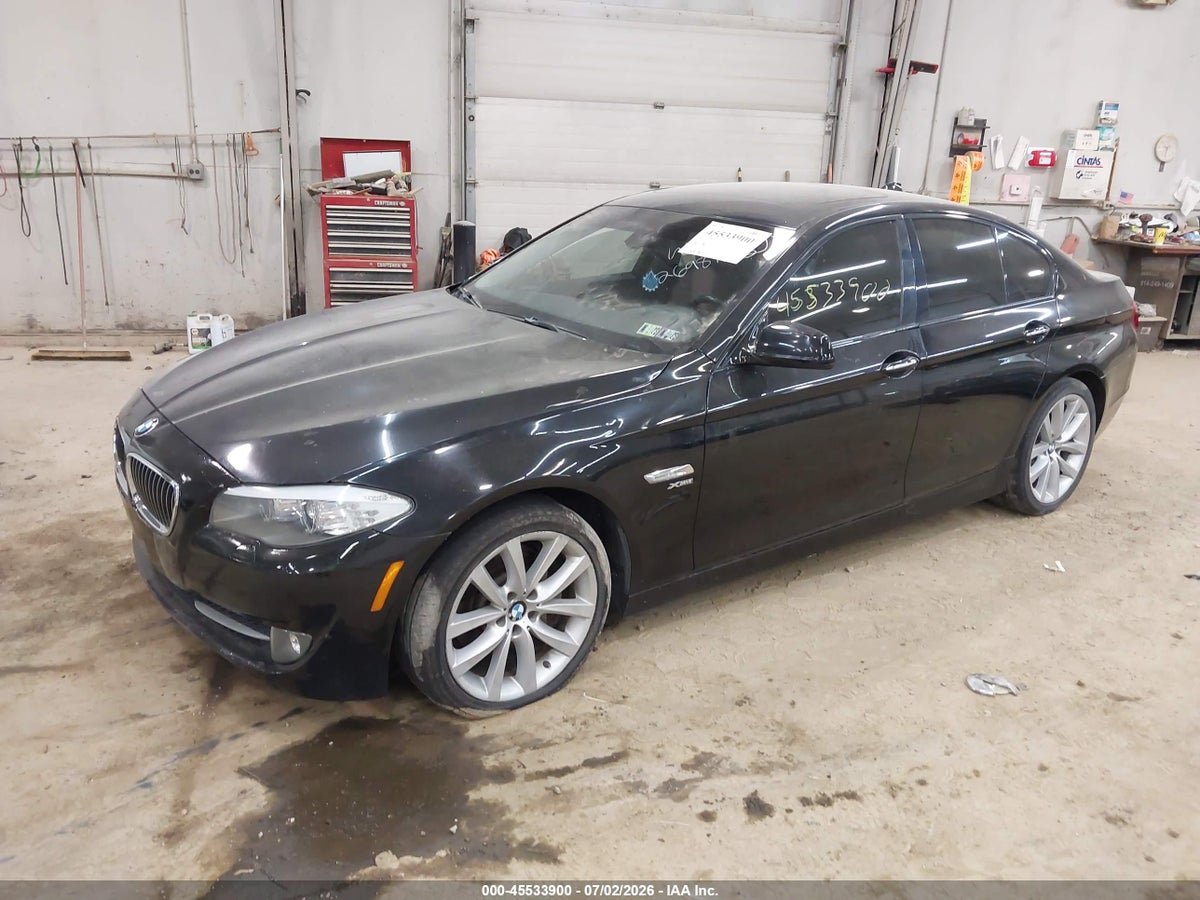 2011 BMW 535I XDRIVE — снимка 2