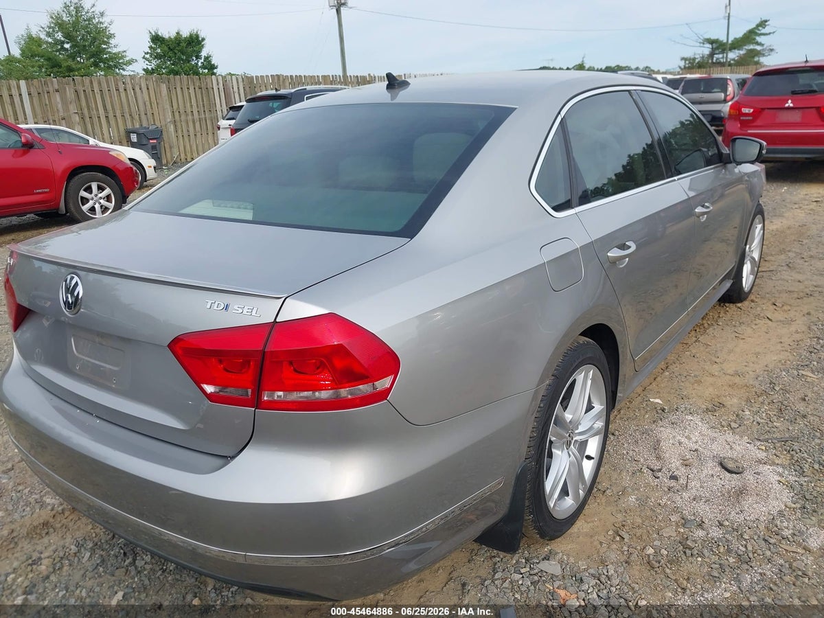 2014 VOLKSWAGEN PASSAT 2.0L TDI SEL PREMIUM — снимка 4