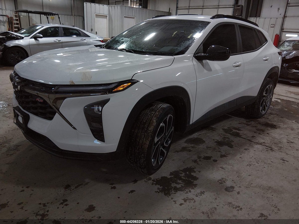 2026 CHEVROLET TRAX FWD 2RS — снимка 2