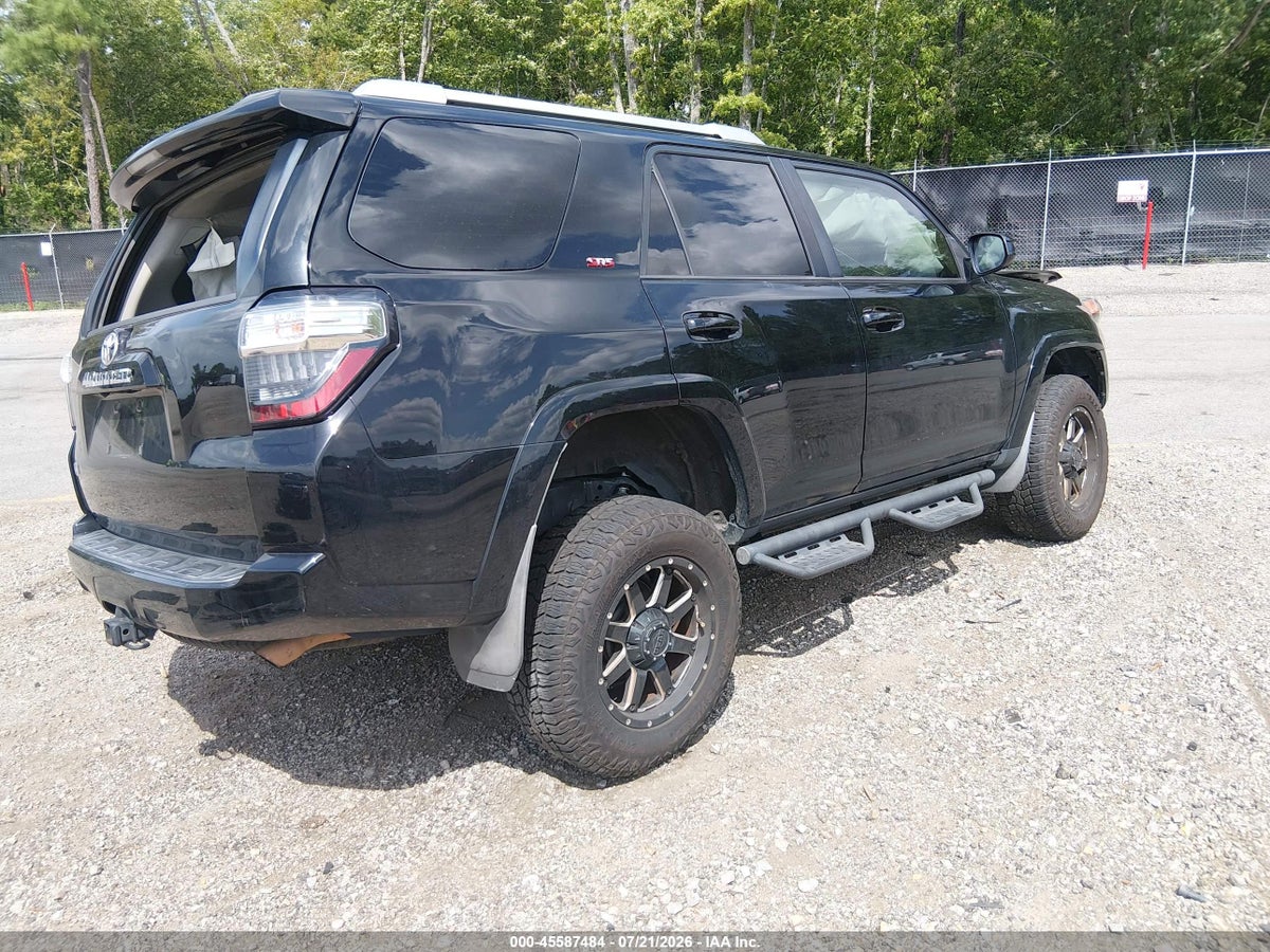 2014 TOYOTA 4RUNNER SR5 — снимка 4