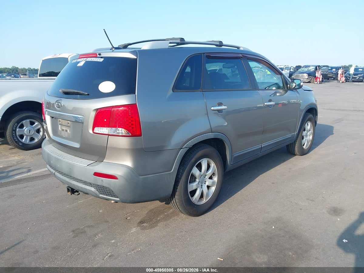 2013 KIA SORENTO LX — снимка 4