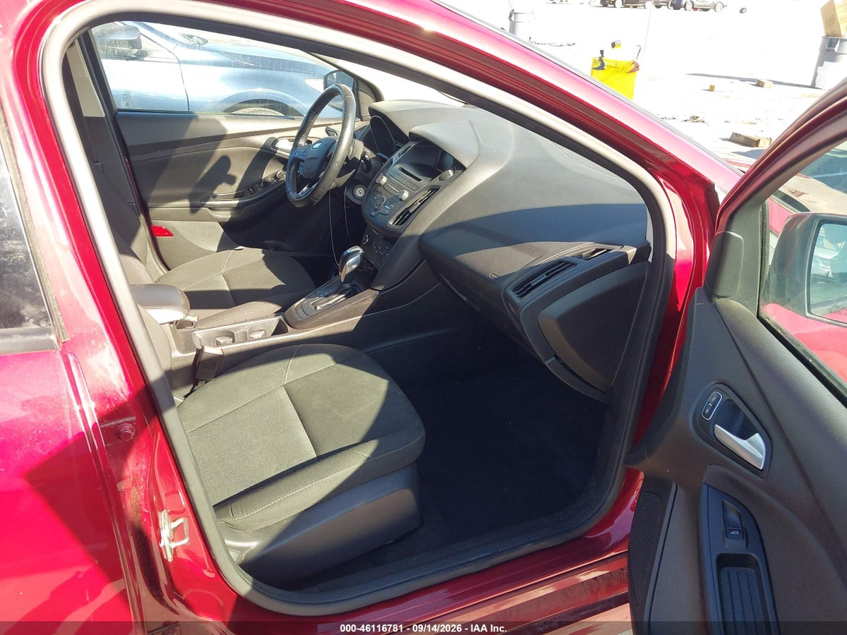 2016 FORD FOCUS SE — снимка 5