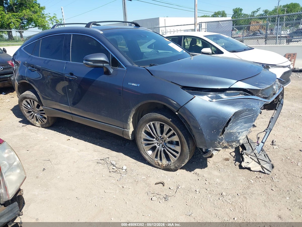 2021 TOYOTA VENZA XLE