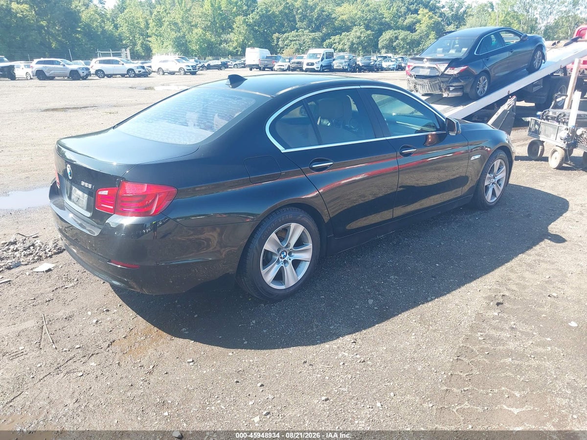 2011 BMW 528I — снимка 4