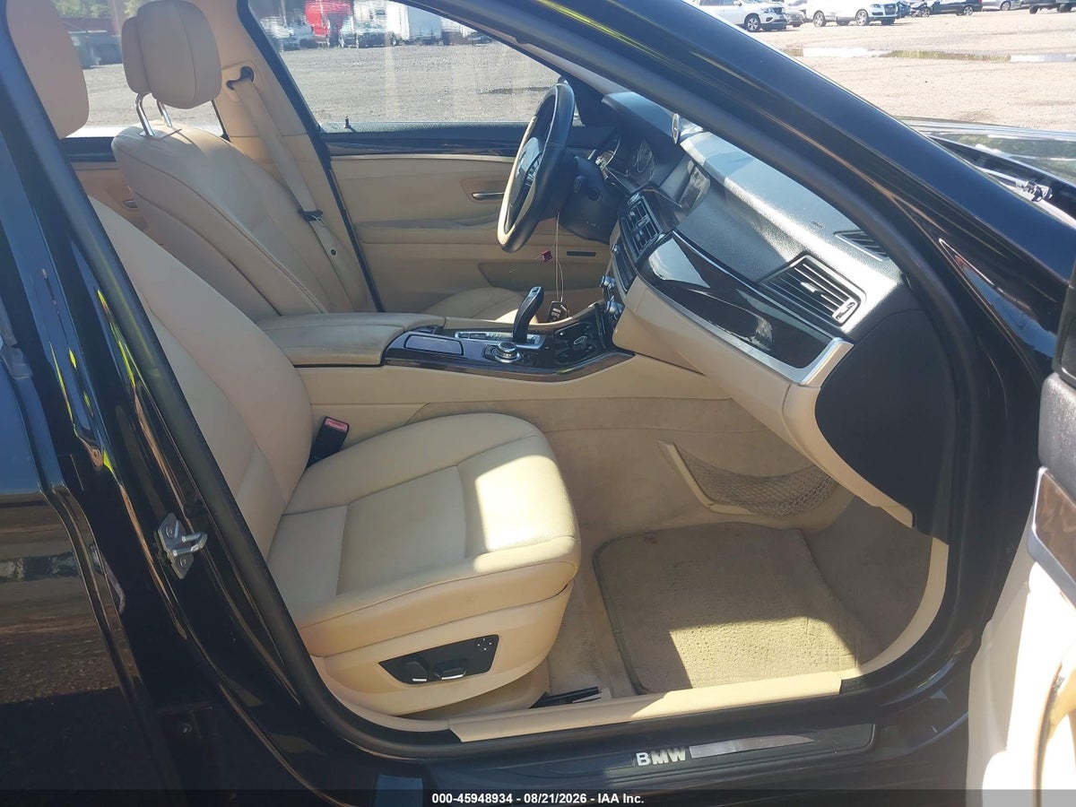 2011 BMW 528I — снимка 5