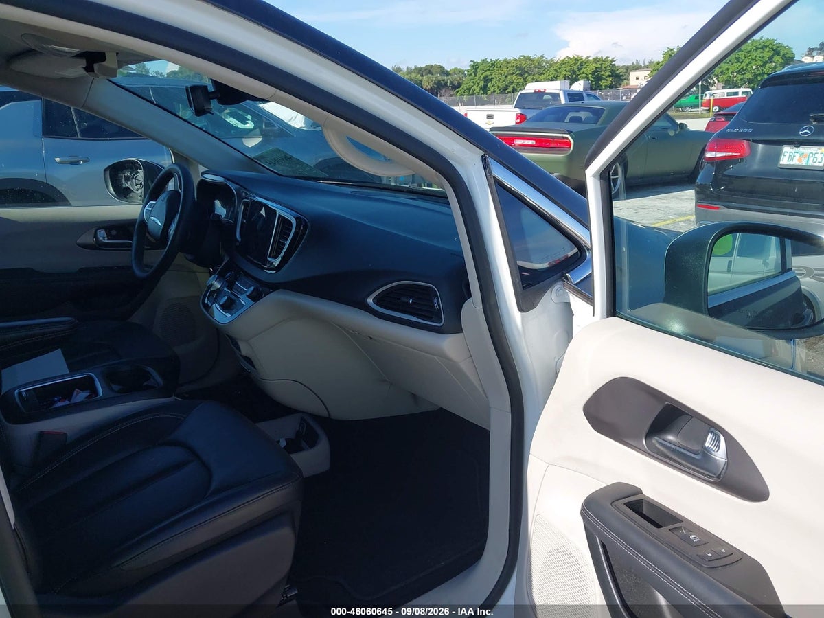 2023 CHRYSLER PACIFICA TOURING L — снимка 5
