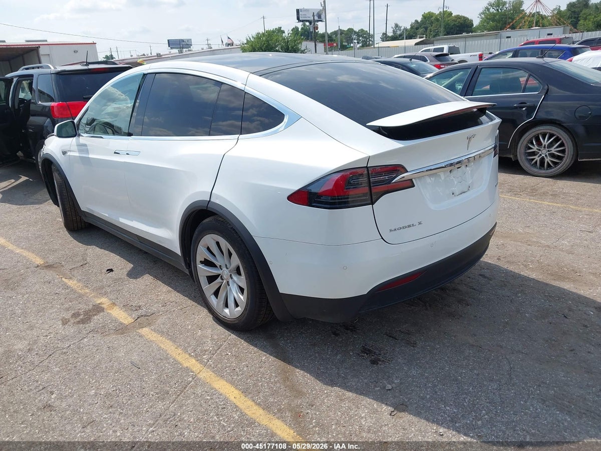 2016 TESLA MODEL X 60D/70D/75D/90D — снимка 3