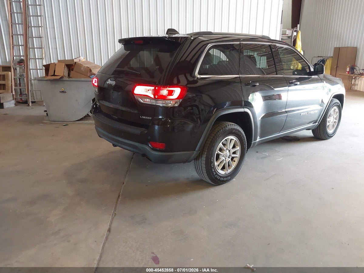 2019 JEEP GRAND CHEROKEE LAREDO E 4X4 — снимка 4