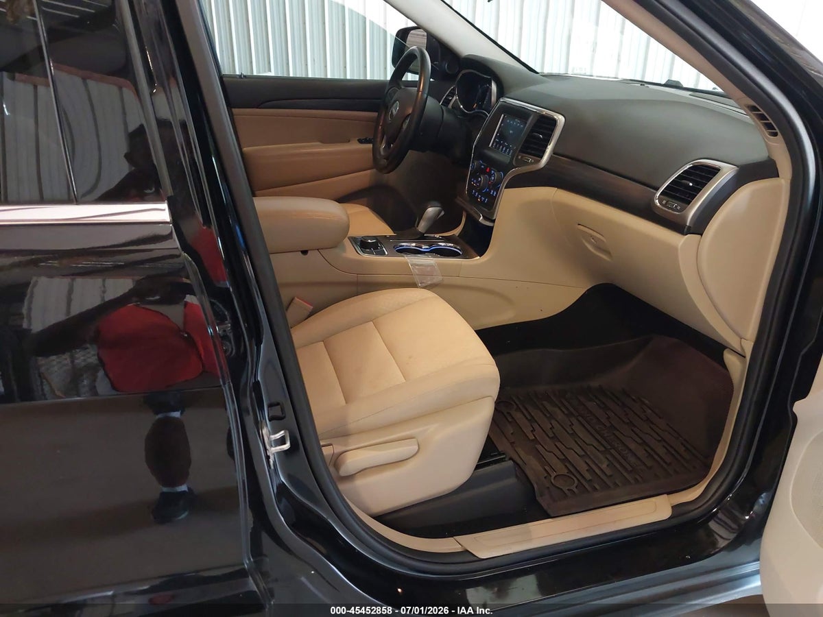 2019 JEEP GRAND CHEROKEE LAREDO E 4X4 — снимка 5