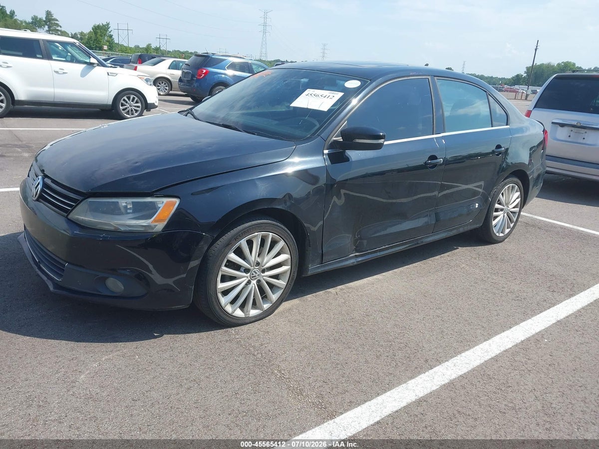 2013 VOLKSWAGEN JETTA 2.0L TDI — снимка 2