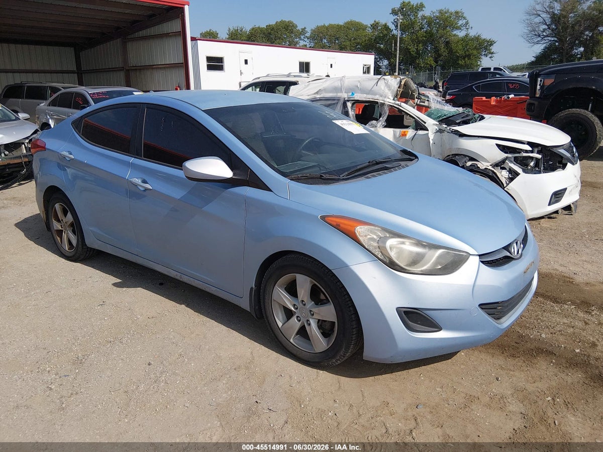 2013 HYUNDAI ELANTRA GLS