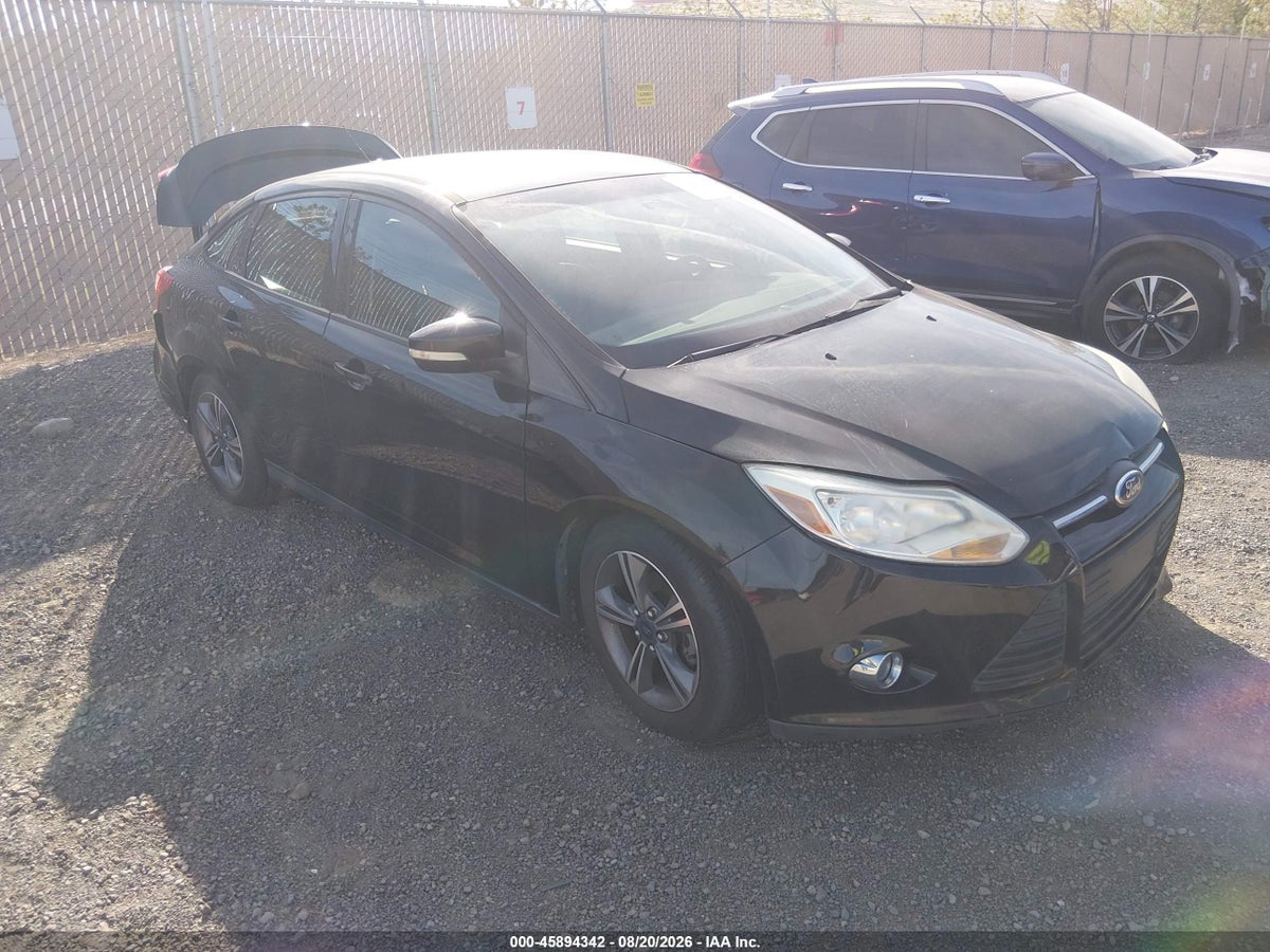 2014 FORD FOCUS SE