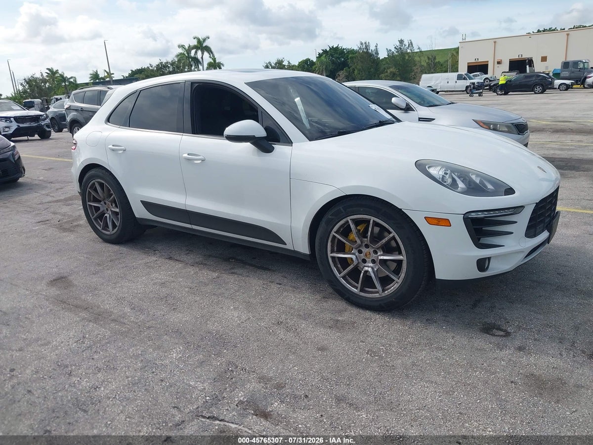 2016 PORSCHE MACAN S