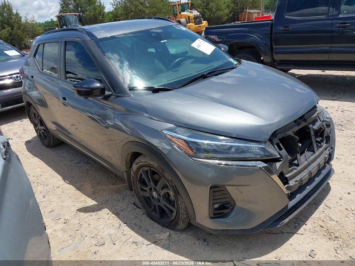 2021 NISSAN KICKS SR XTRONIC CVT
