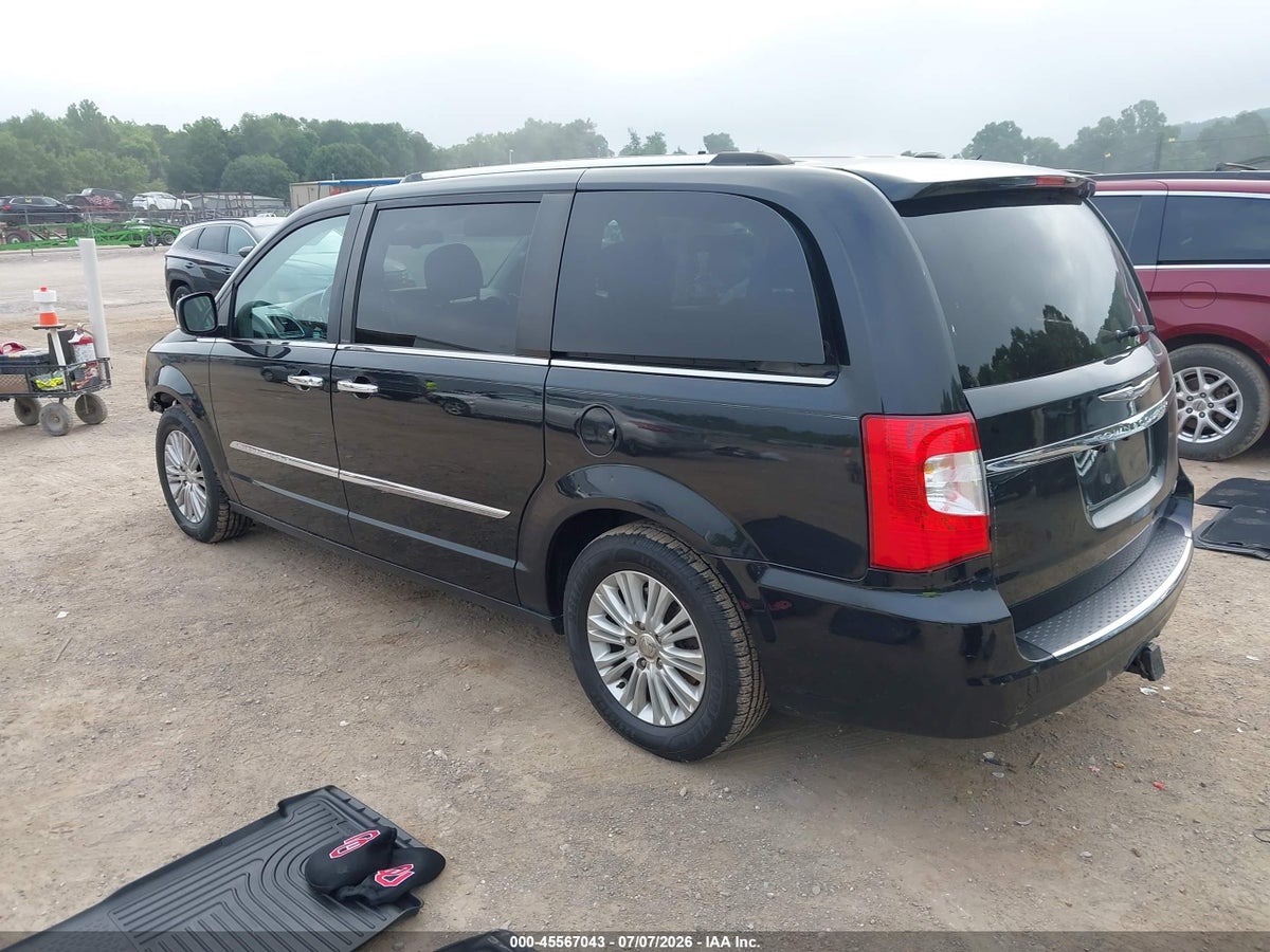 2012 CHRYSLER TOWN & COUNTRY LIMITED — снимка 3