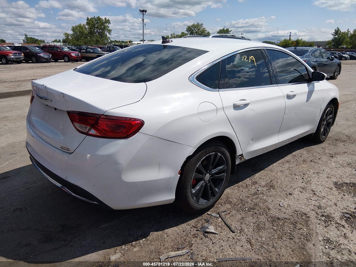 2015 CHRYSLER 200 LIMITED — снимка 4