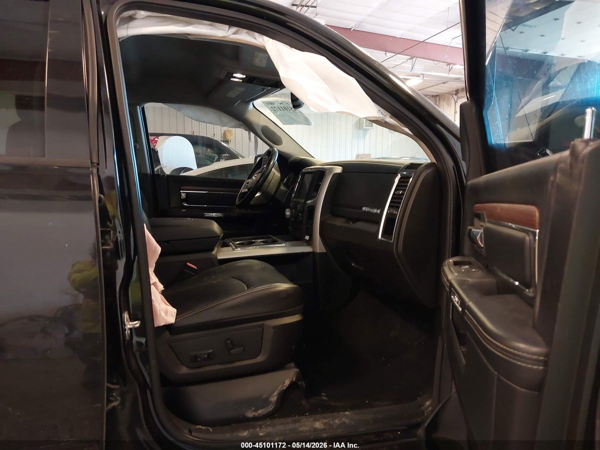 2015 RAM 1500 LARAMIE — снимка 5