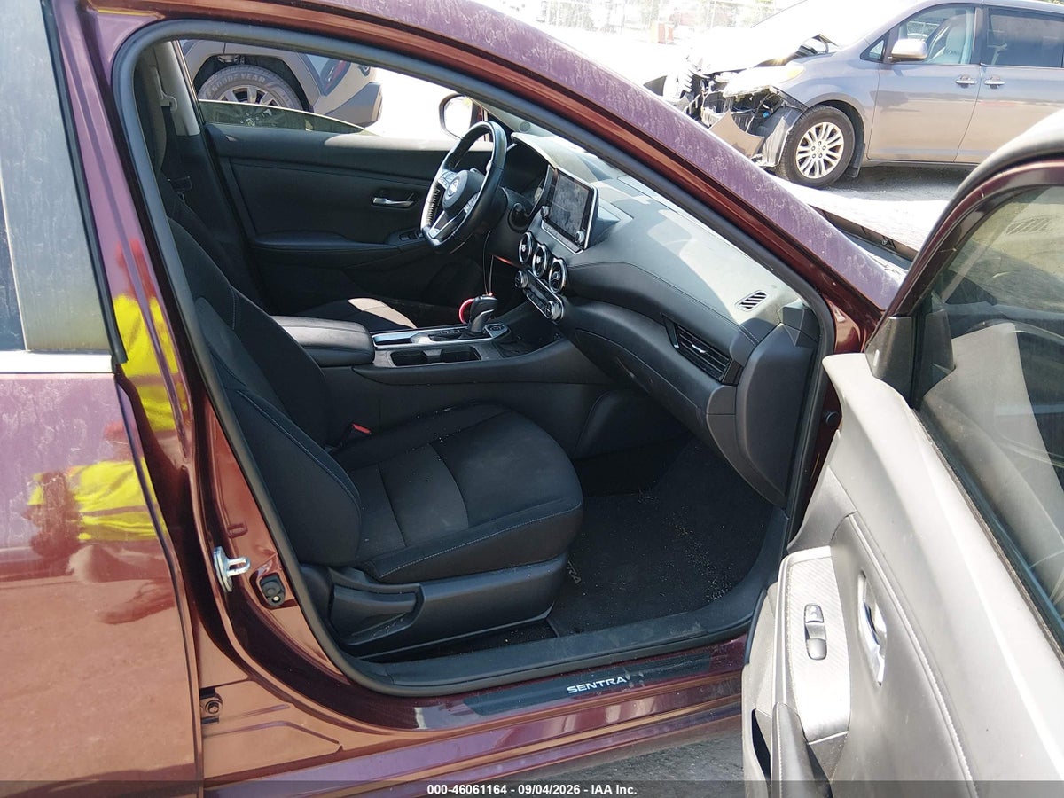 2022 NISSAN SENTRA SV XTRONIC CVT — снимка 5