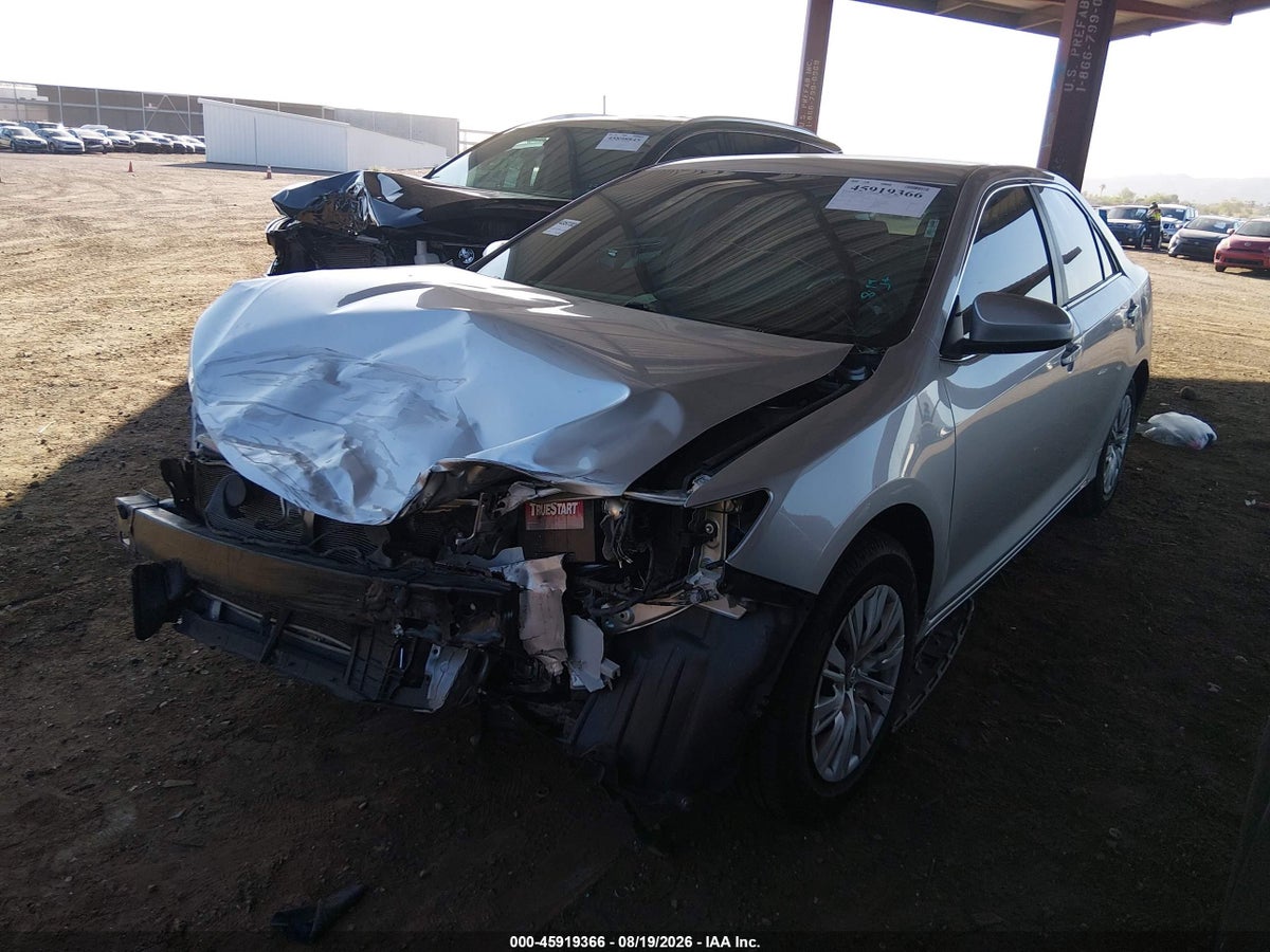 2014 TOYOTA CAMRY LE — снимка 2