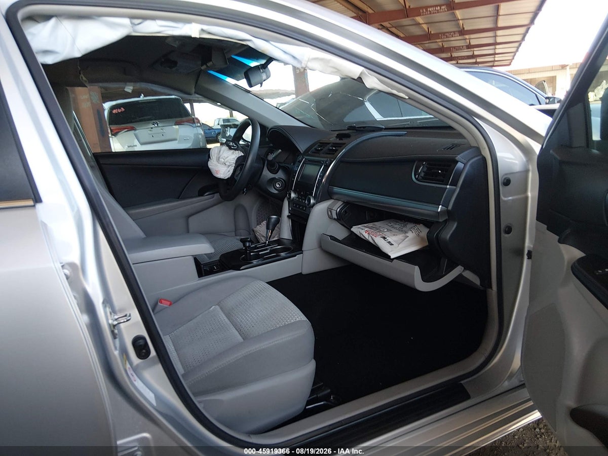 2014 TOYOTA CAMRY LE — снимка 5