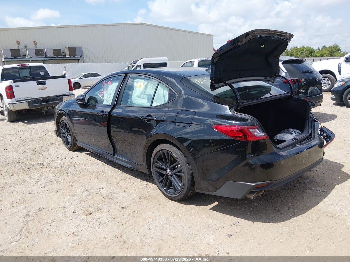 2026 TOYOTA CAMRY SE — снимка 3