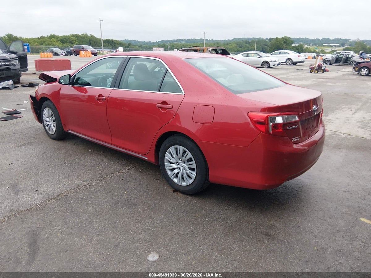 2012 TOYOTA CAMRY LE — снимка 3