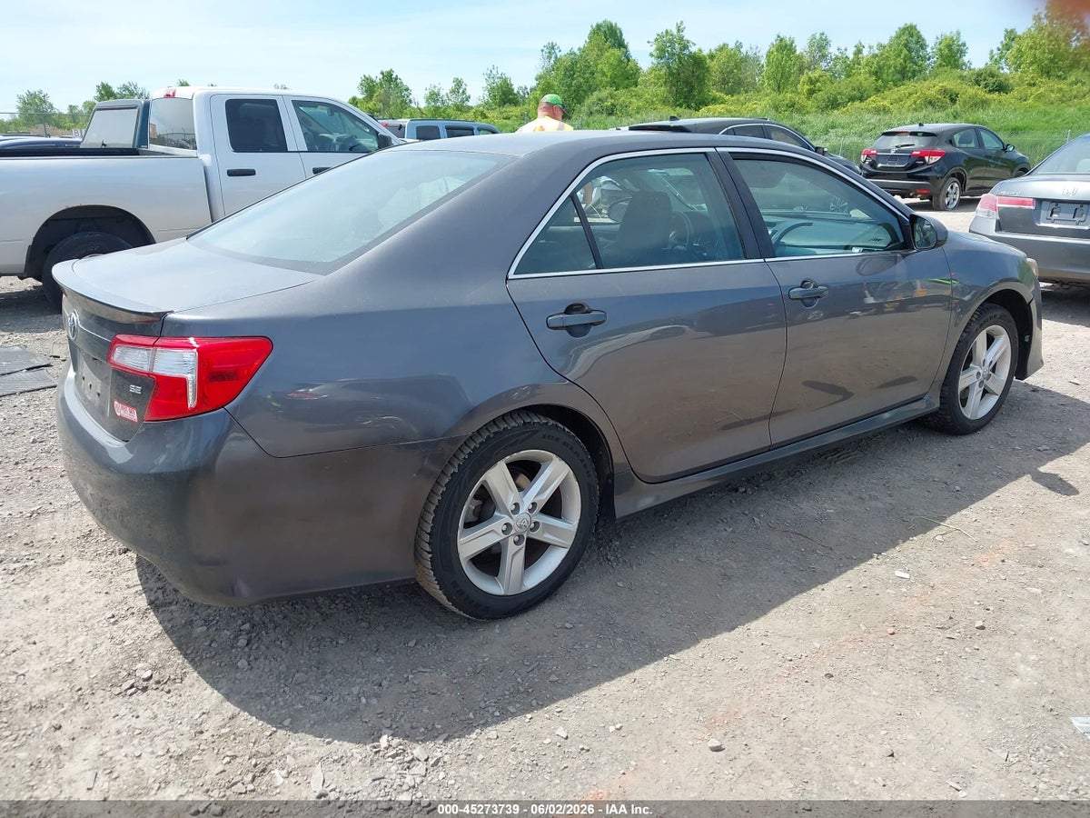 2014 TOYOTA CAMRY SE — снимка 4