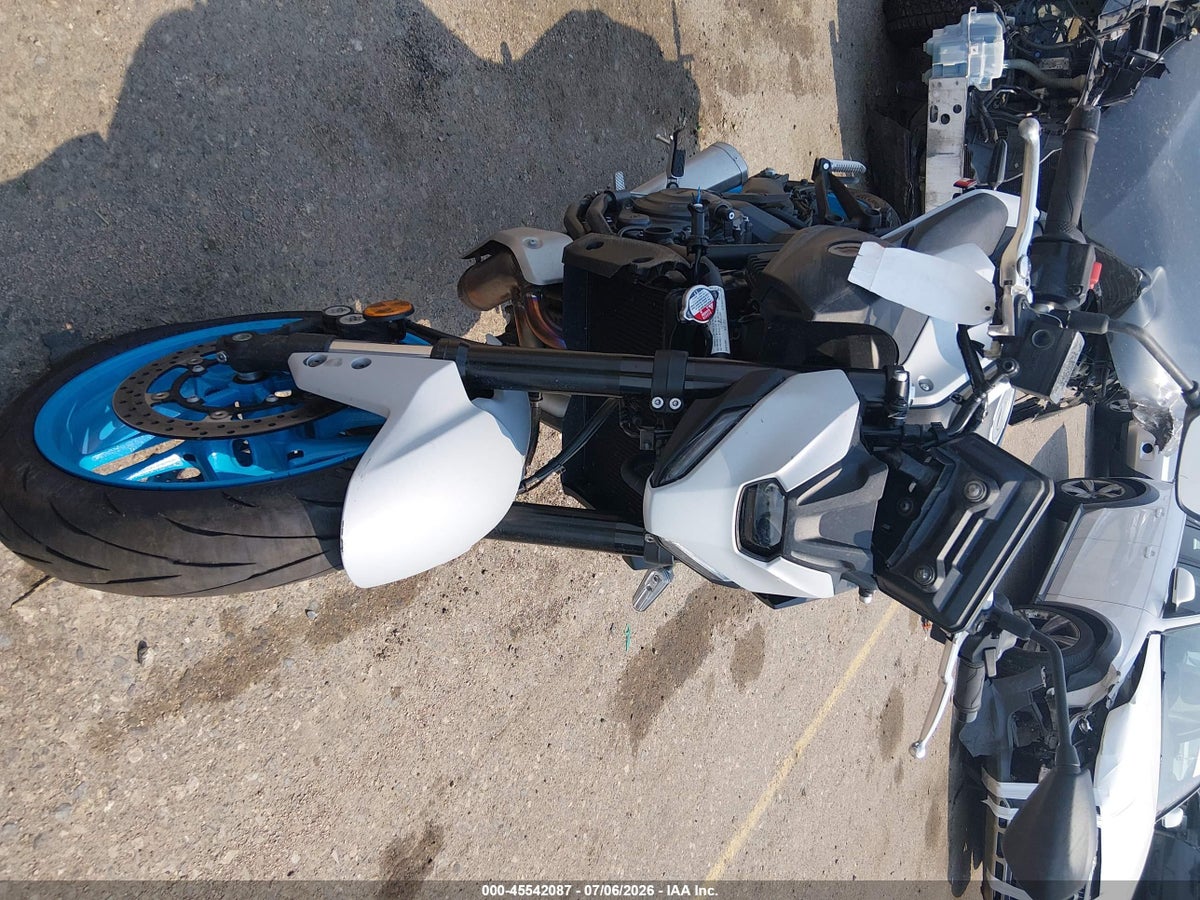 2026 YAMAHA MTN690 — снимка 5