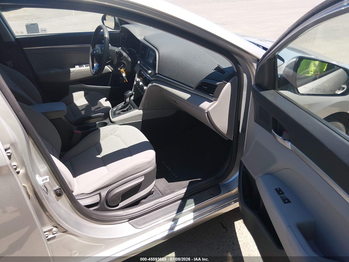 2020 HYUNDAI ELANTRA SE — снимка 5
