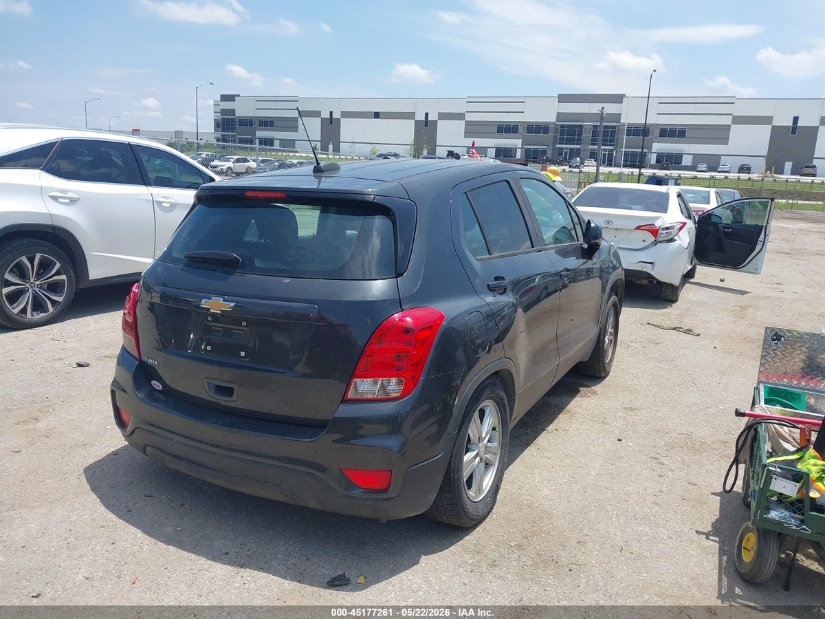 2020 CHEVROLET TRAX FWD LS — снимка 4