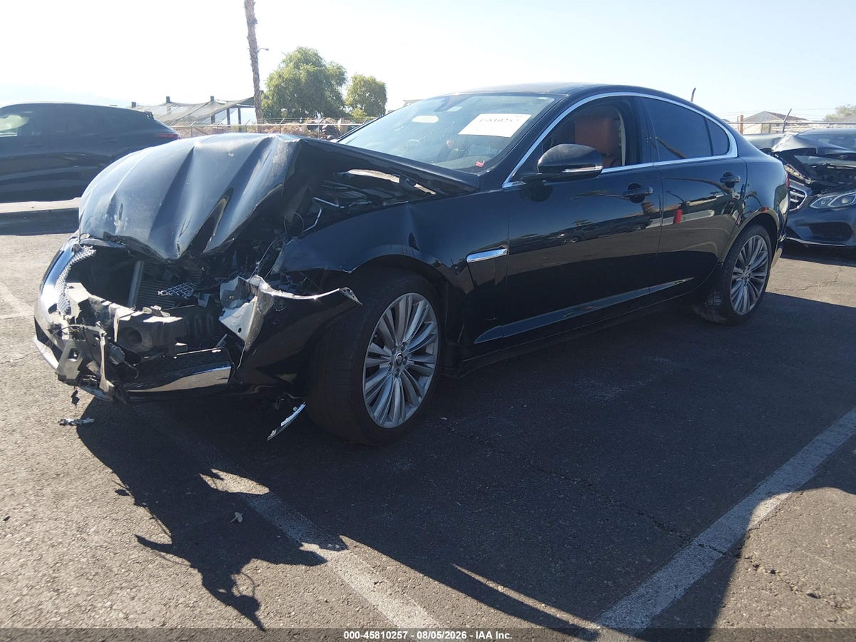 2012 JAGUAR XF PORTFOLIO — снимка 2