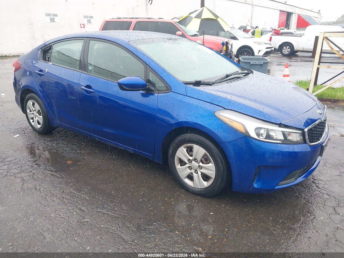 2018 KIA FORTE LX