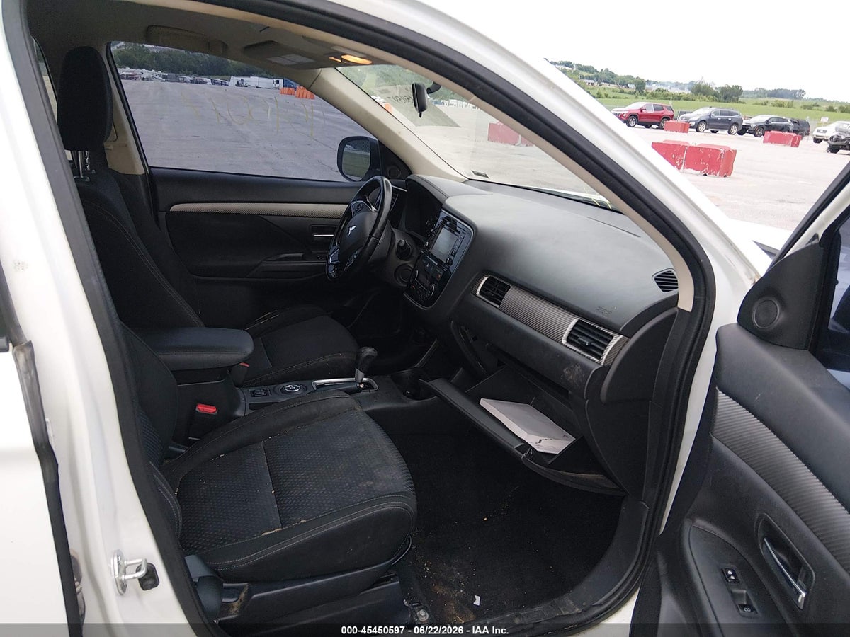 2016 MITSUBISHI OUTLANDER SE — снимка 5