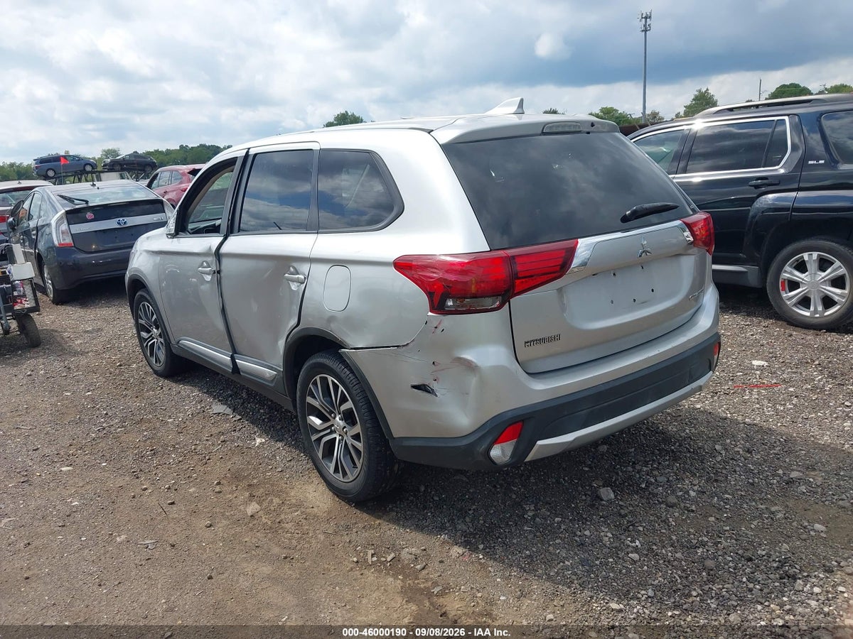 2018 MITSUBISHI OUTLANDER ES — снимка 3