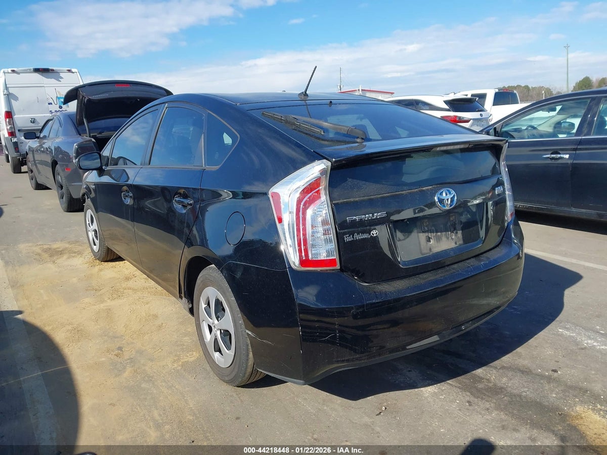 2015 TOYOTA PRIUS TWO — снимка 3